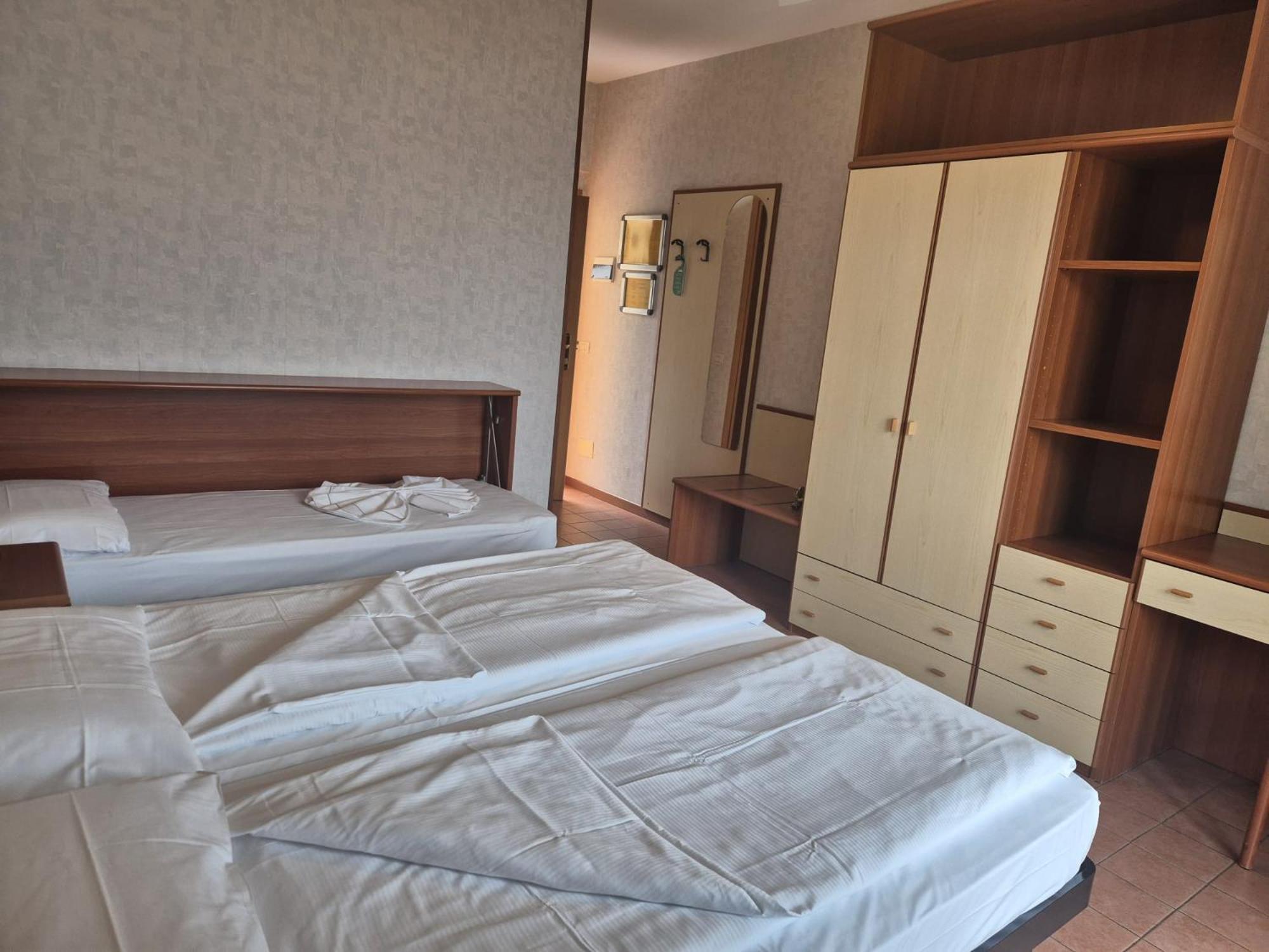 Hotel Florida 利莫内-苏尔加达 外观 照片